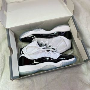 Air Jordan 11 Retro